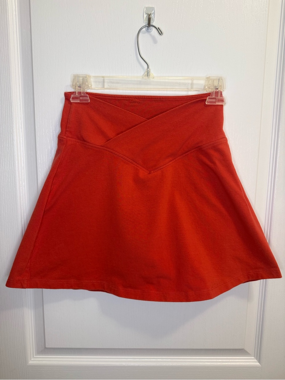 VS PINK orange  stretchy skort with Crossover Waistband. Size small